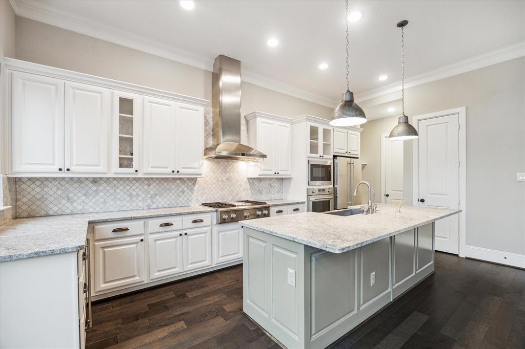 5739 Concha Lane