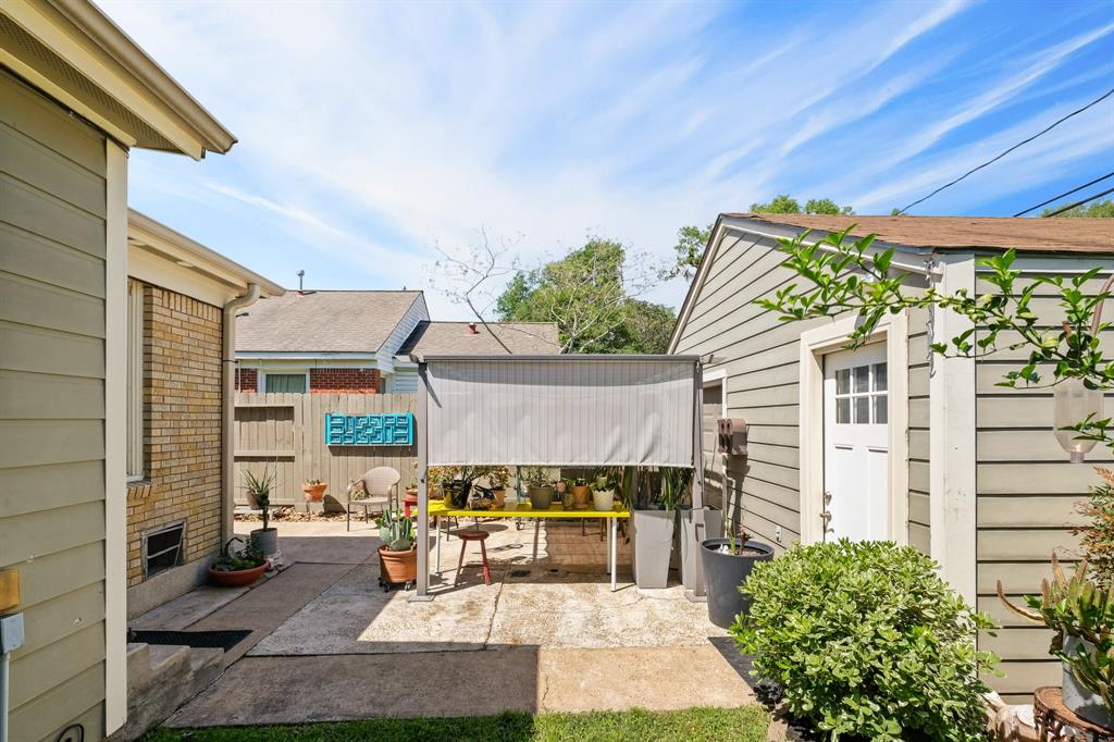 313 Graceland Street