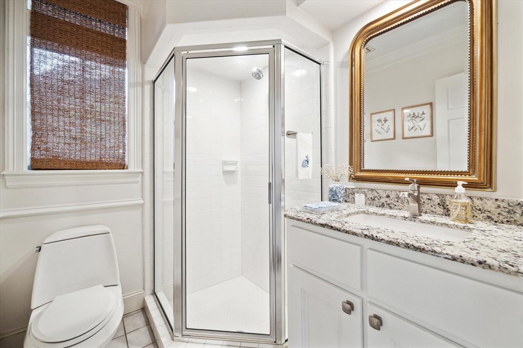 5 Hilshire Oaks Court