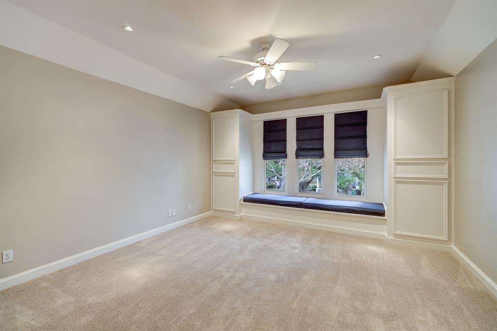 420 W 22nd Street