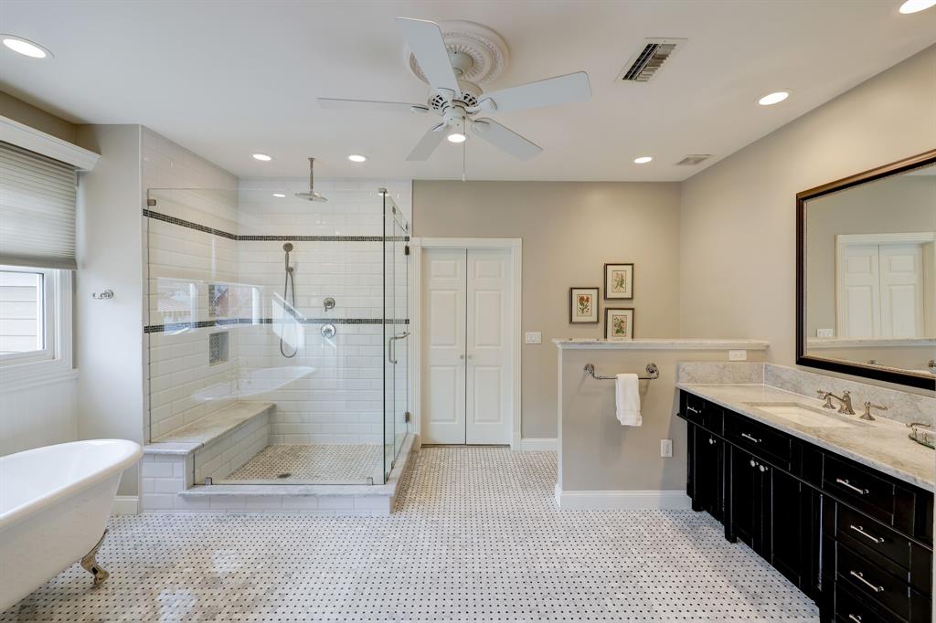 420 W 22nd Street