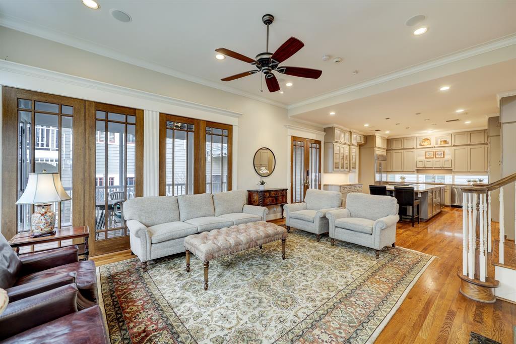 420 W 22nd Street