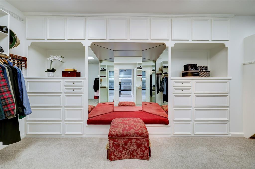 420 W 22nd Street