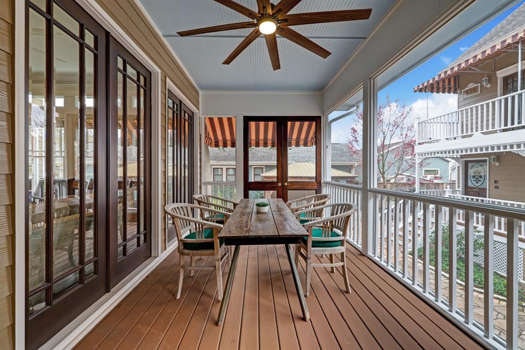 420 W 22nd Street