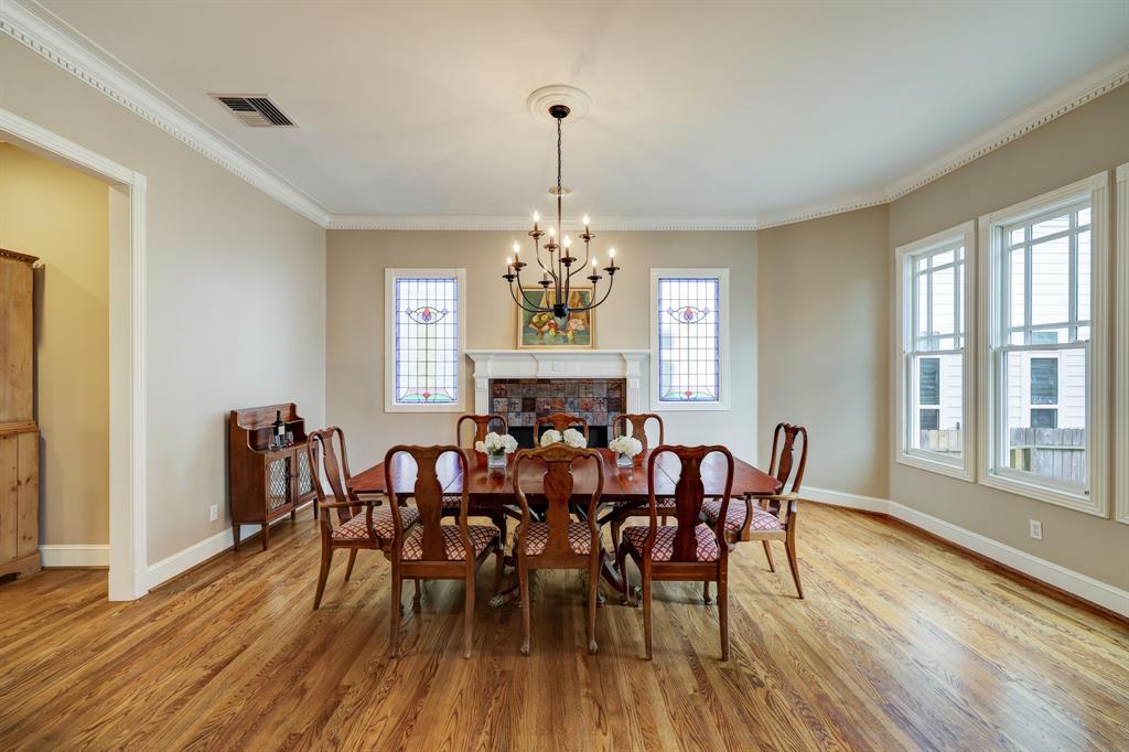 420 W 22nd Street