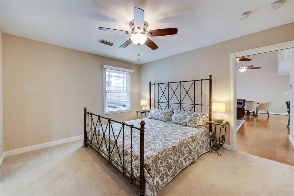 420 W 22nd Street