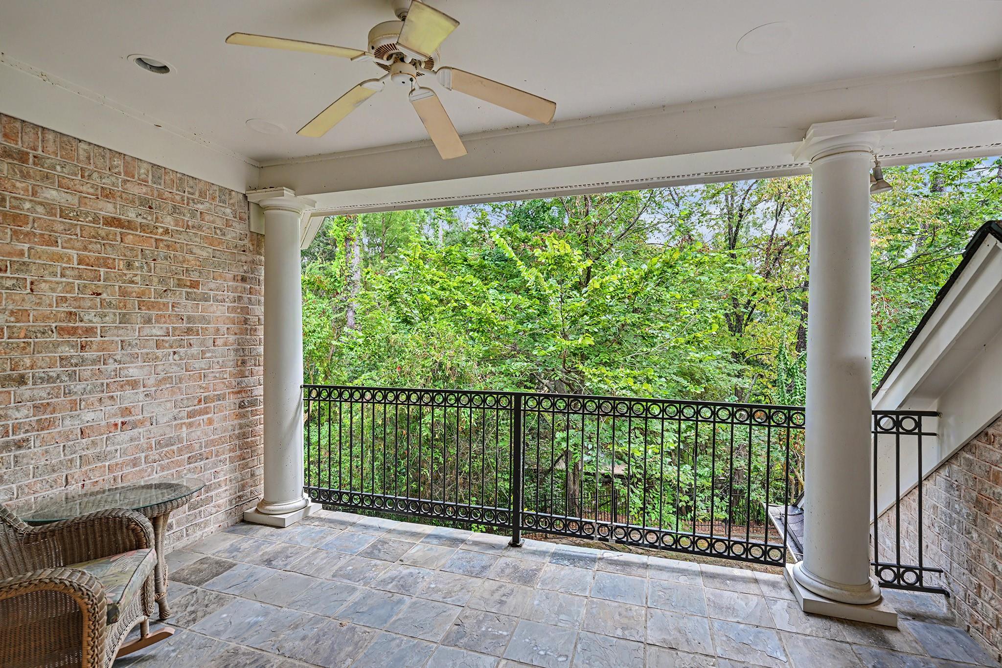 10 Sandalwood Drive