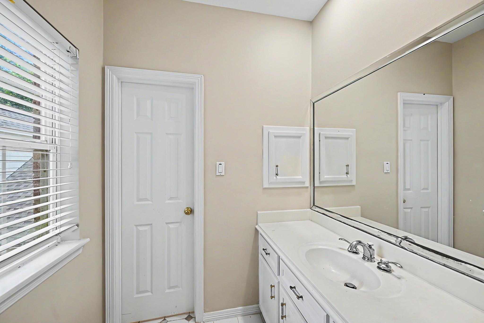10 Sandalwood Drive