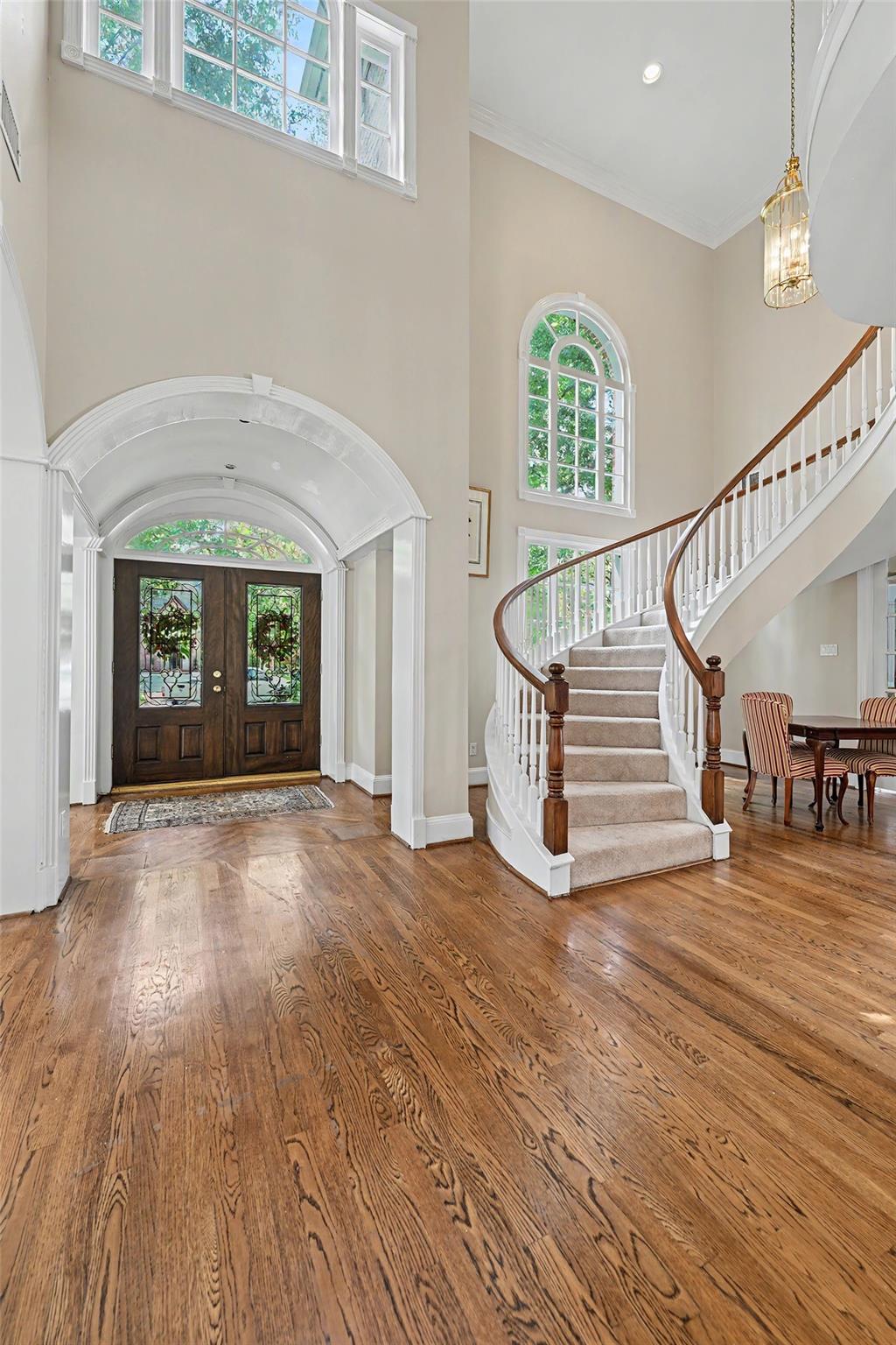 10 Sandalwood Drive