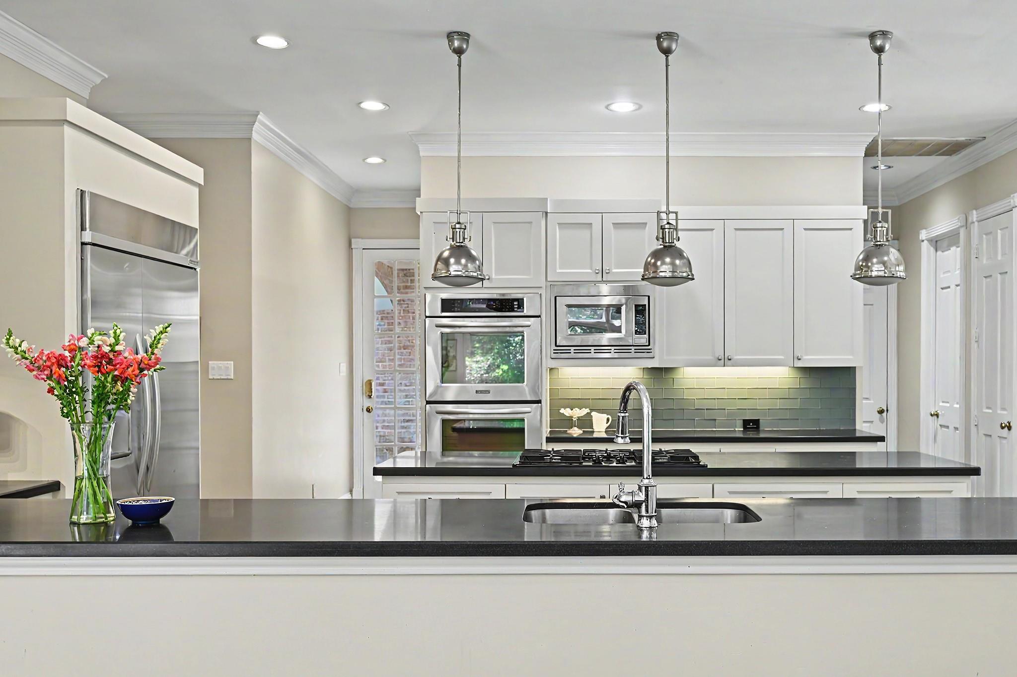 10 Sandalwood Drive