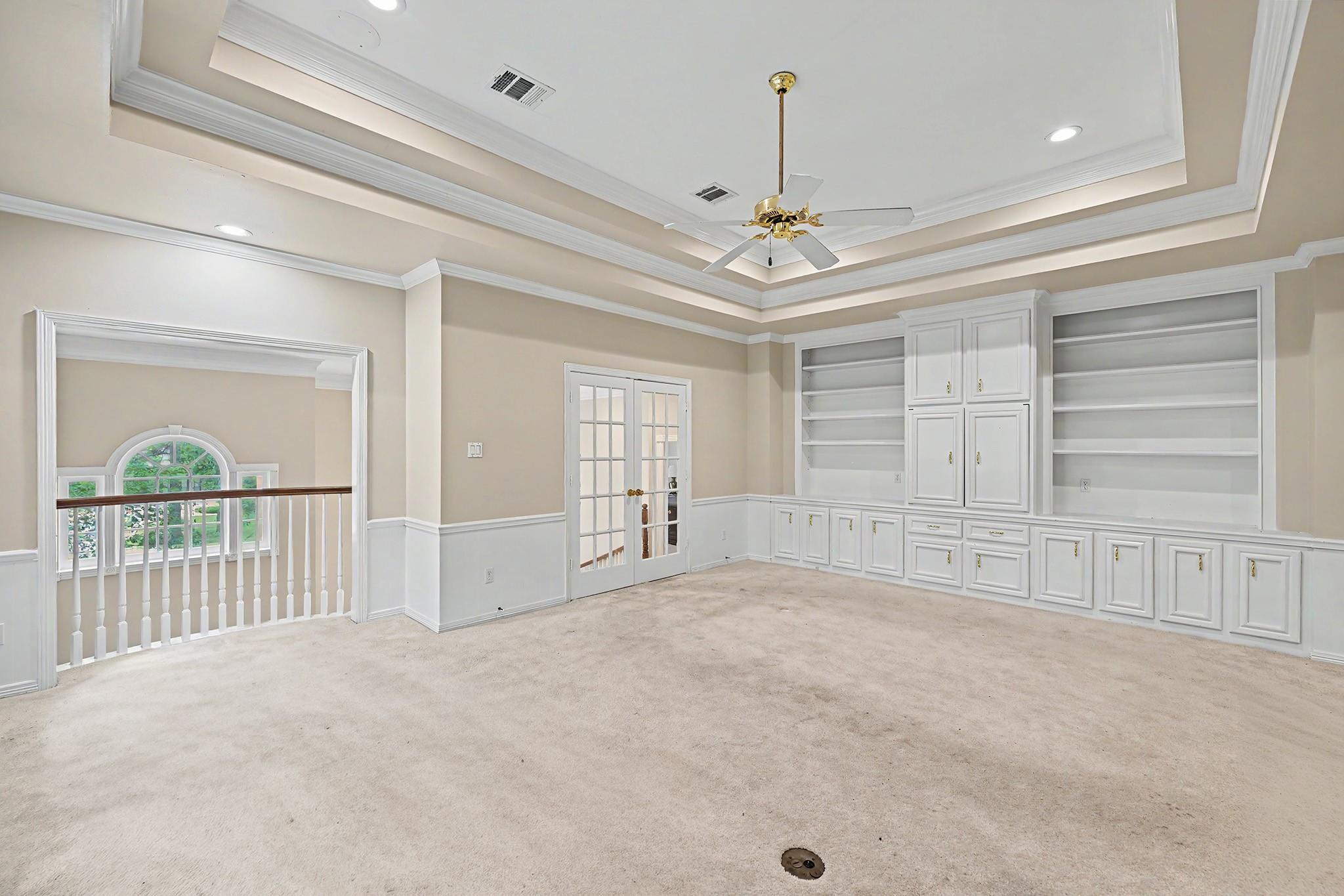 10 Sandalwood Drive