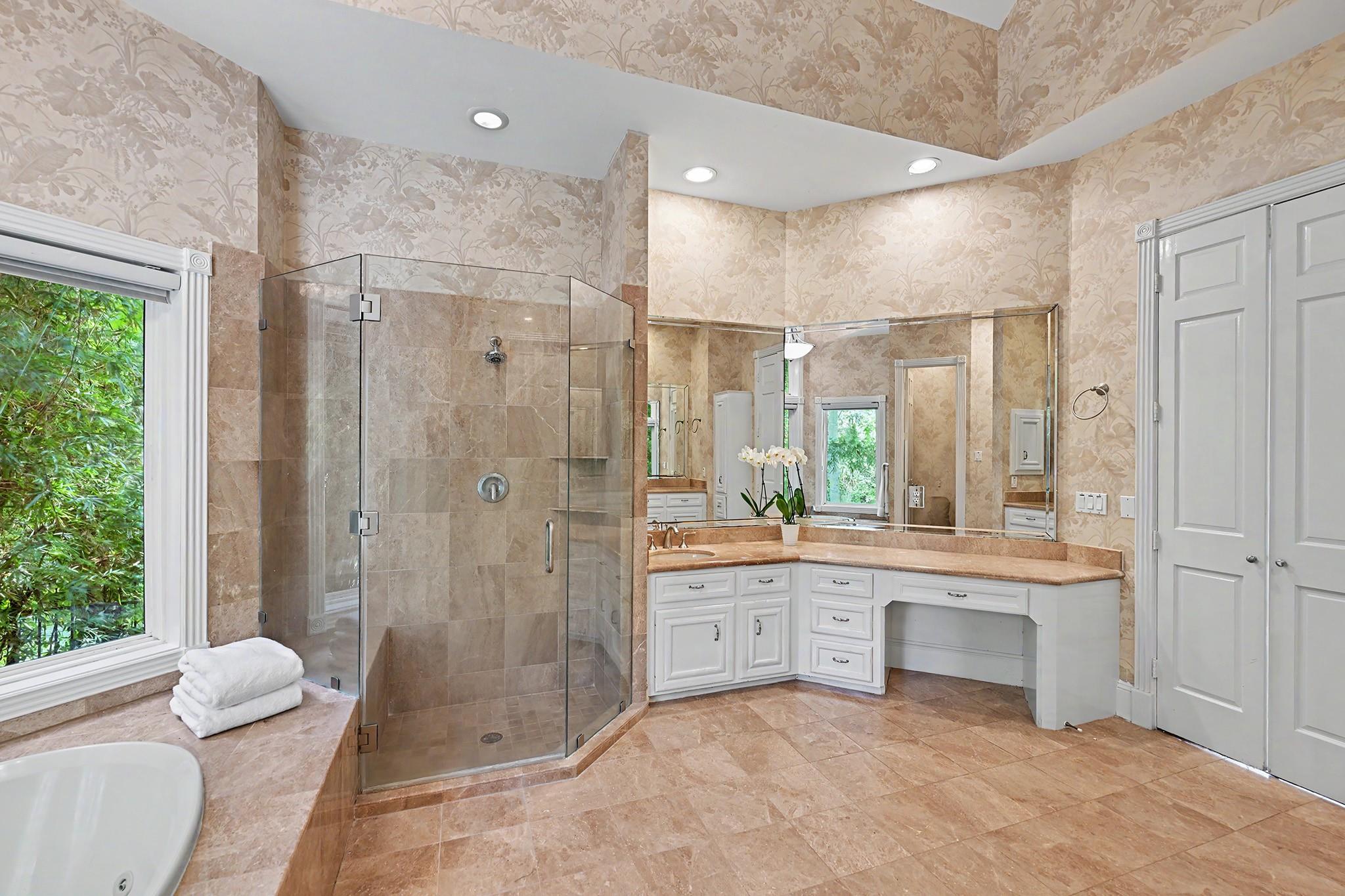 10 Sandalwood Drive