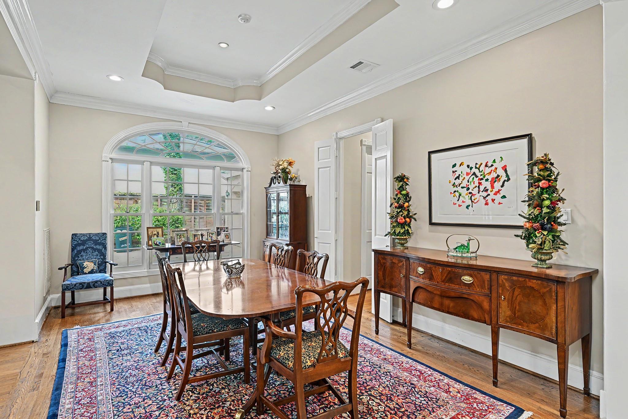 10 Sandalwood Drive