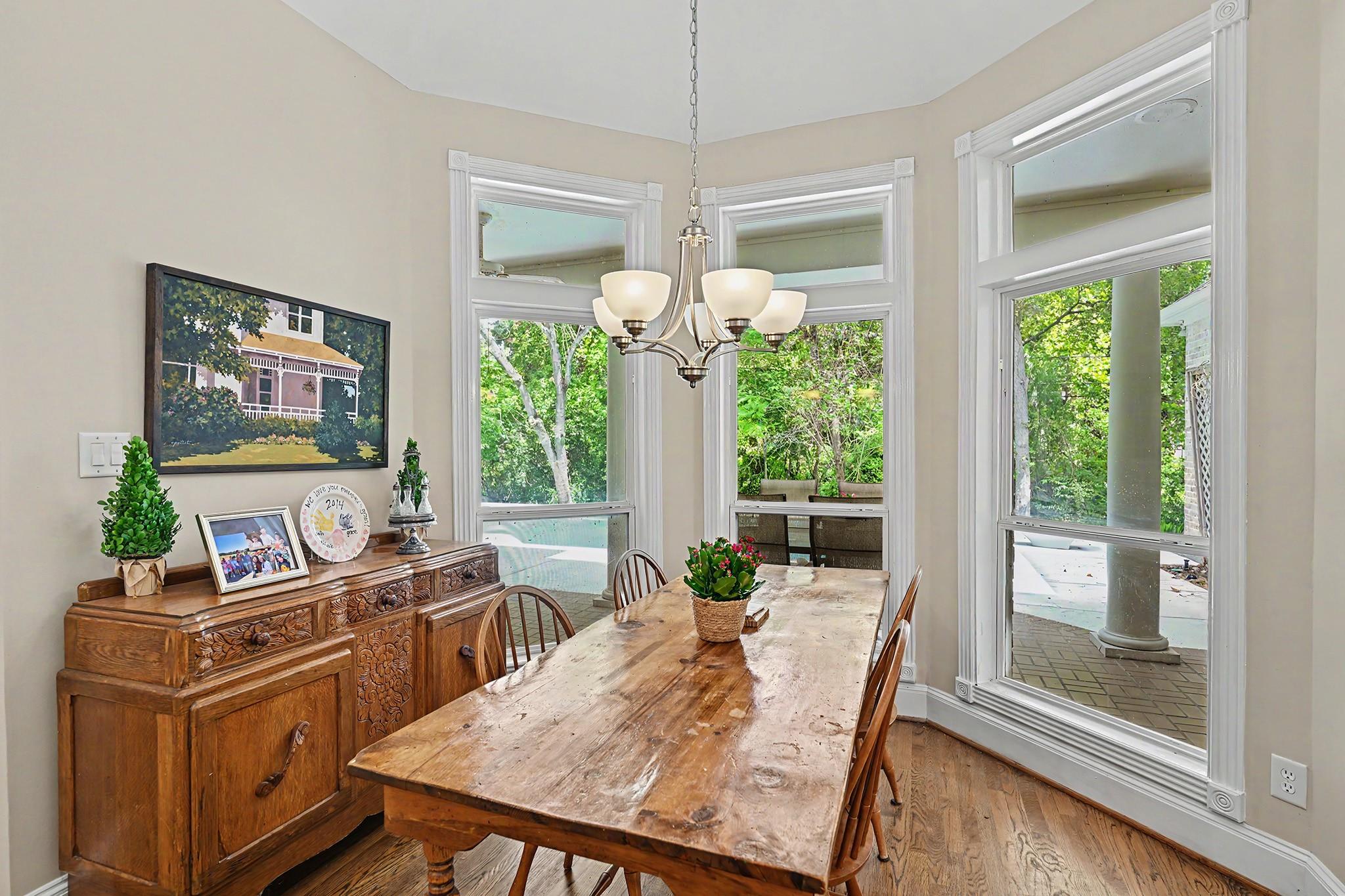 10 Sandalwood Drive