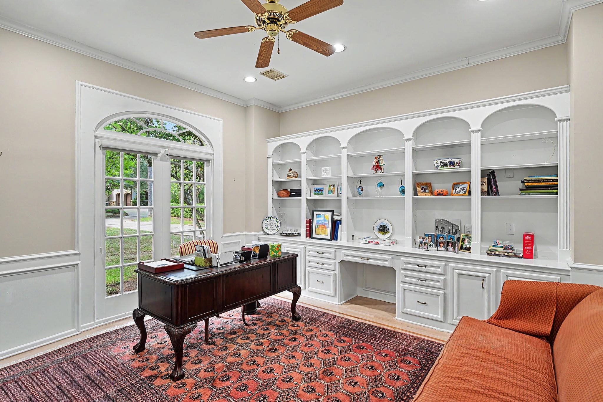 10 Sandalwood Drive