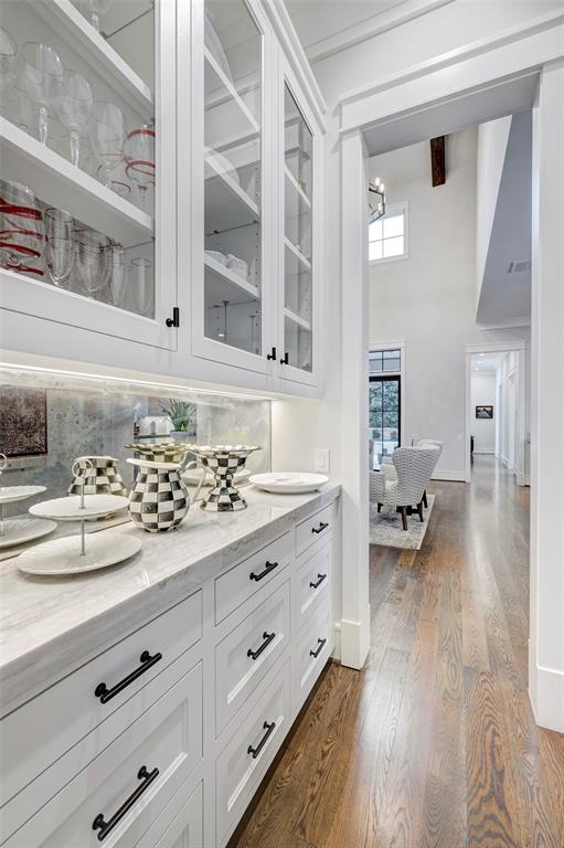 5649 Cedar Creek Drive