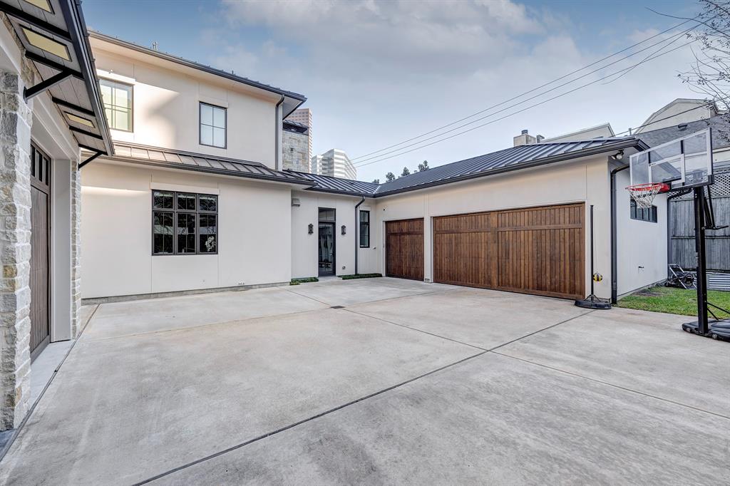 5649 Cedar Creek Drive