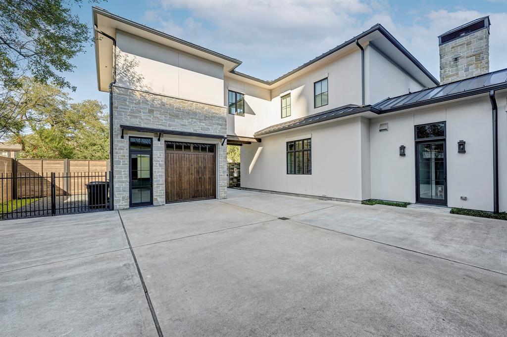5649 Cedar Creek Drive
