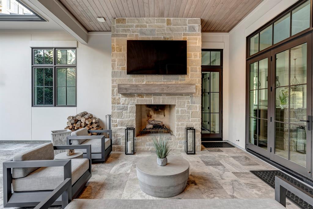 5649 Cedar Creek Drive