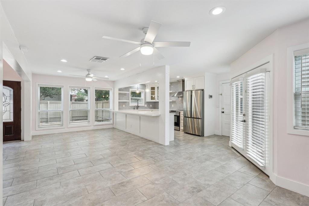 11524 Riverview Drive