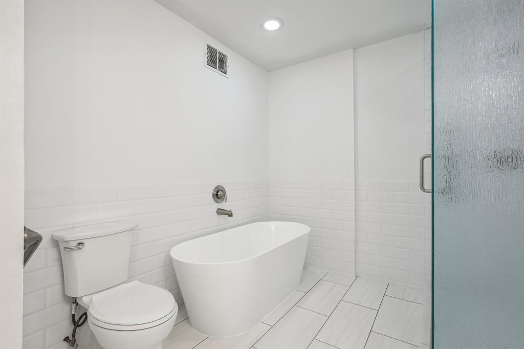 11524 Riverview Drive