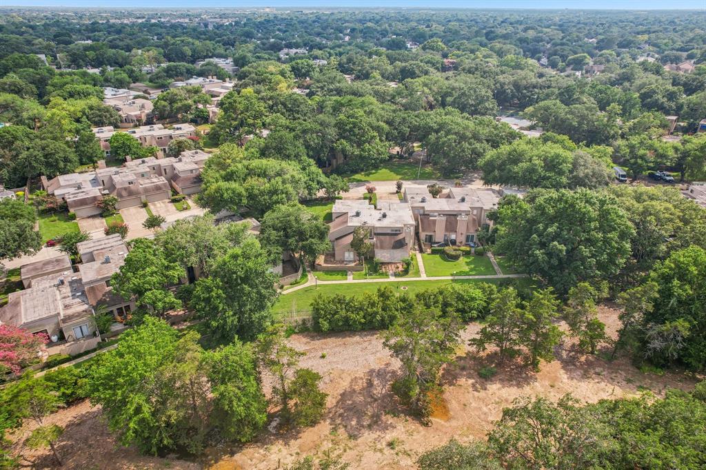 11524 Riverview Drive