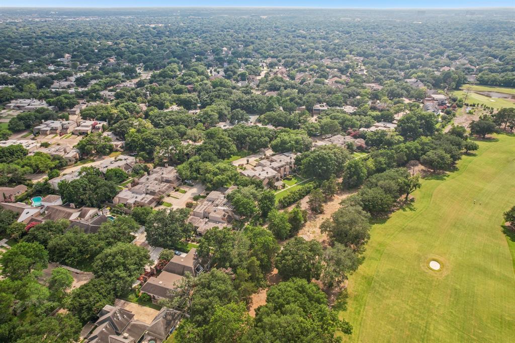 11524 Riverview Drive