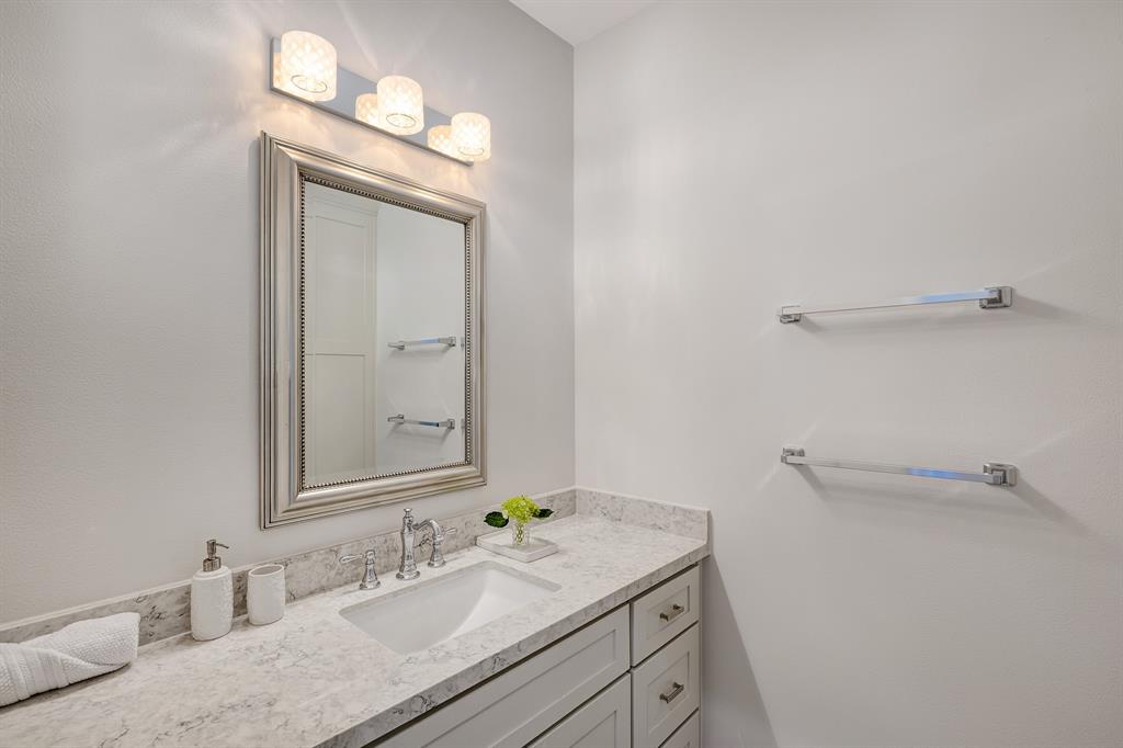 4537 Evergreen Street