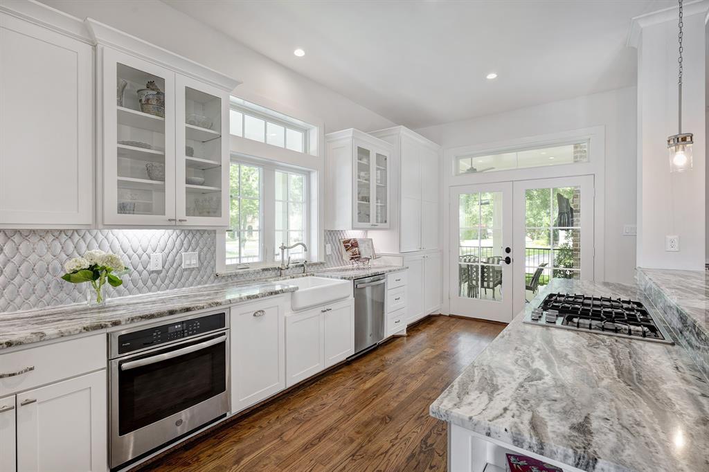 4537 Evergreen Street