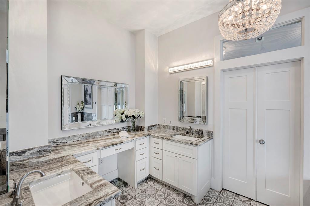 4537 Evergreen Street