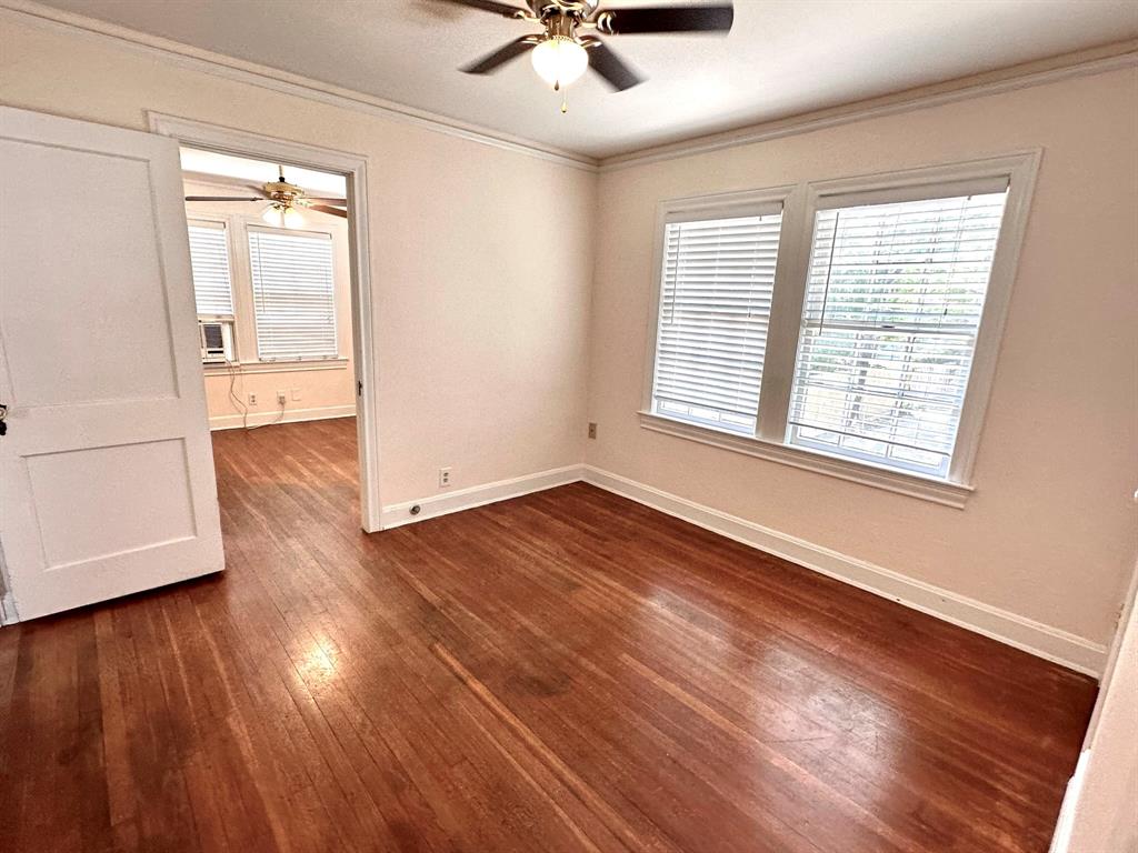117 E 26th Street Unit: 1/2