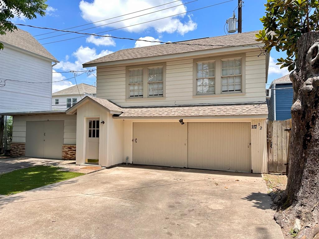 117 E 26th Street Unit: 1/2