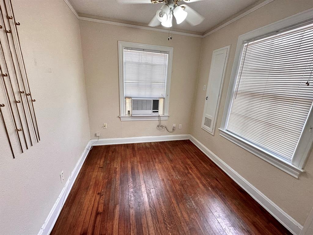 117 E 26th Street Unit: 1/2