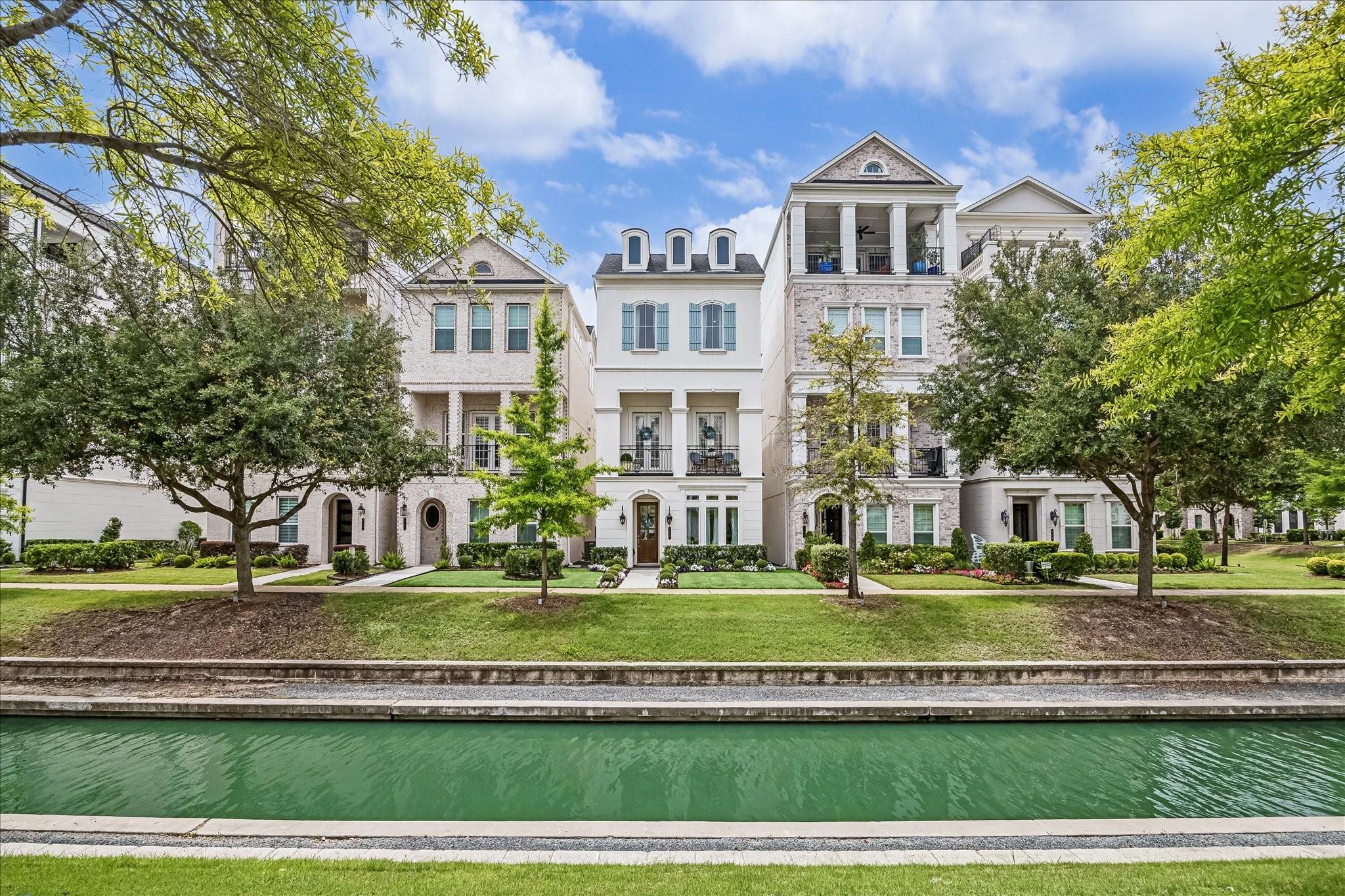 806 Dunleigh Meadows Lane