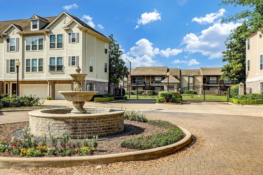 3001 Murworth Drive # 1704