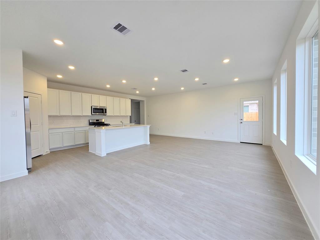 28622 Great Saddle Trail
