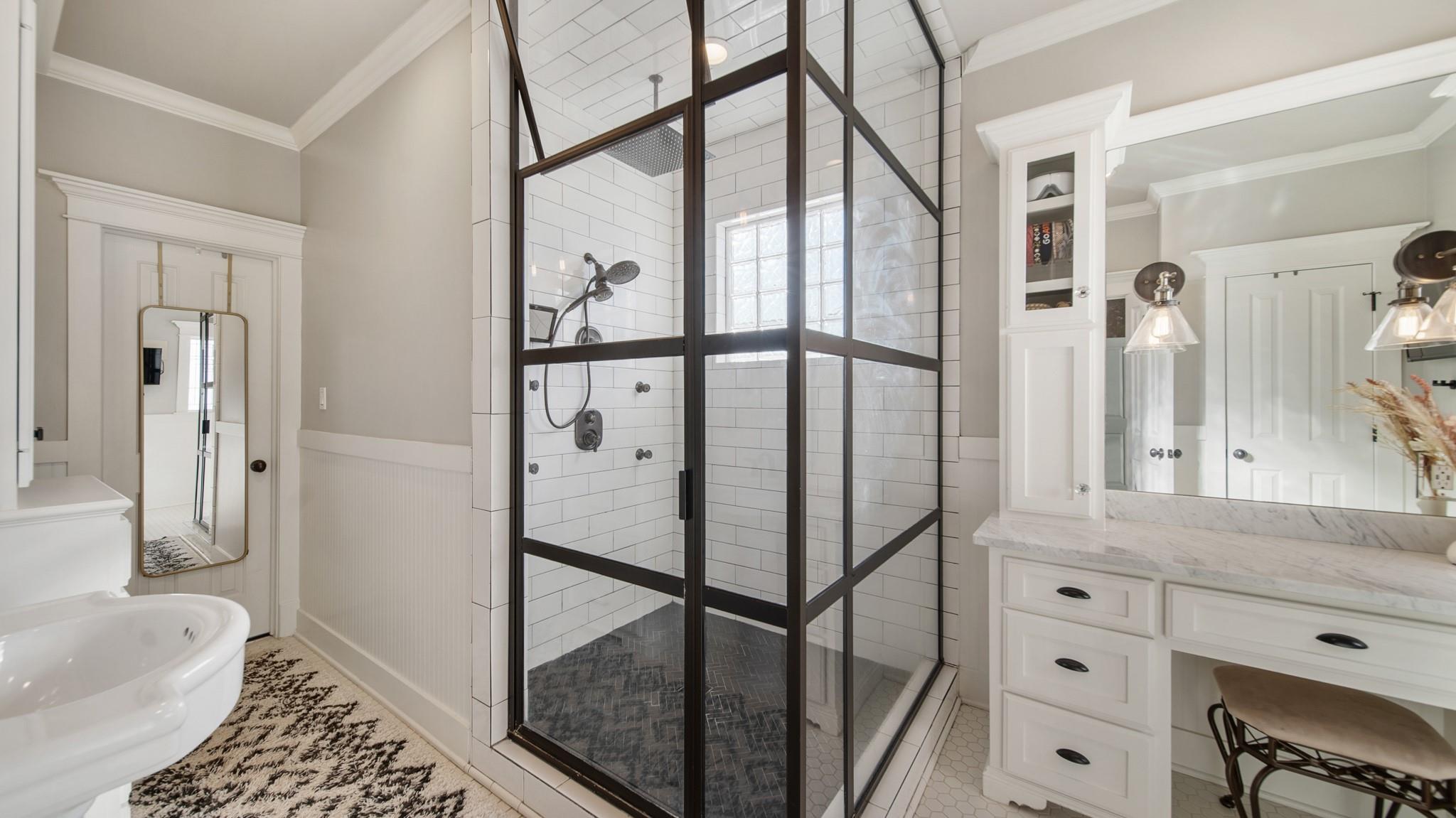117 W 13th Street