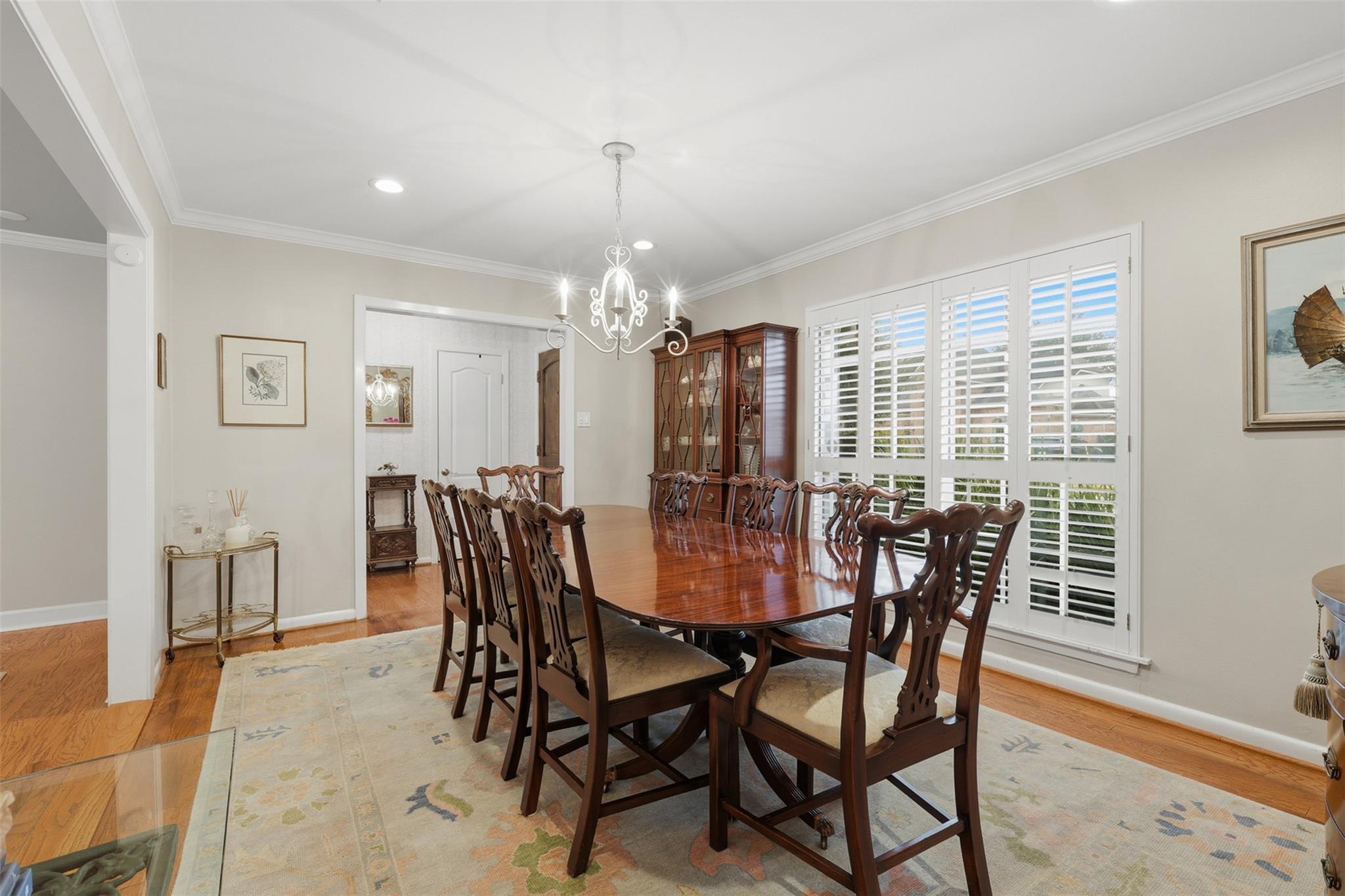 6236 Locke Lane