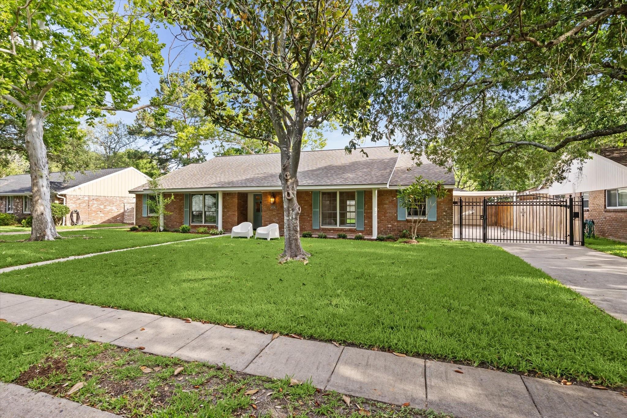 10715 Piping Rock Lane