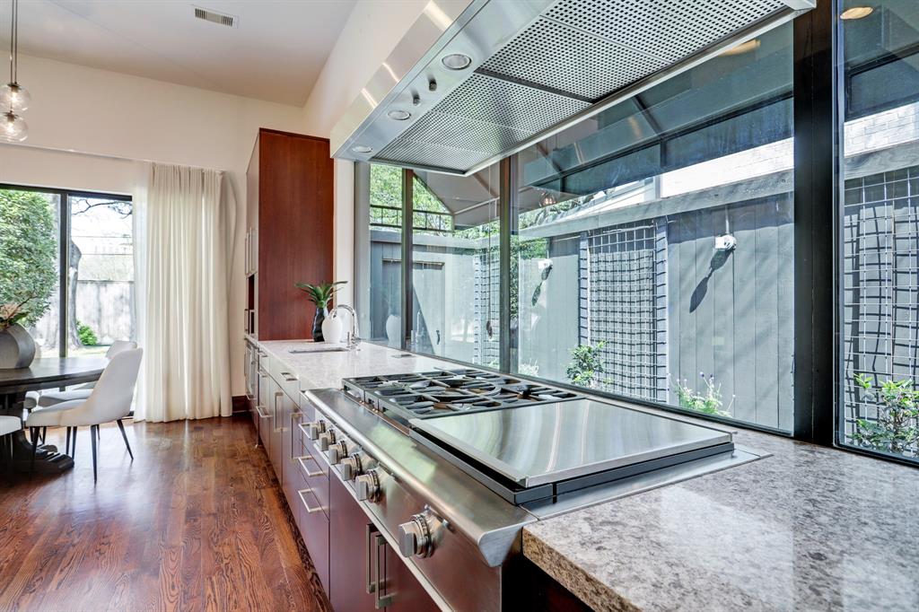 6230 Terwilliger Way