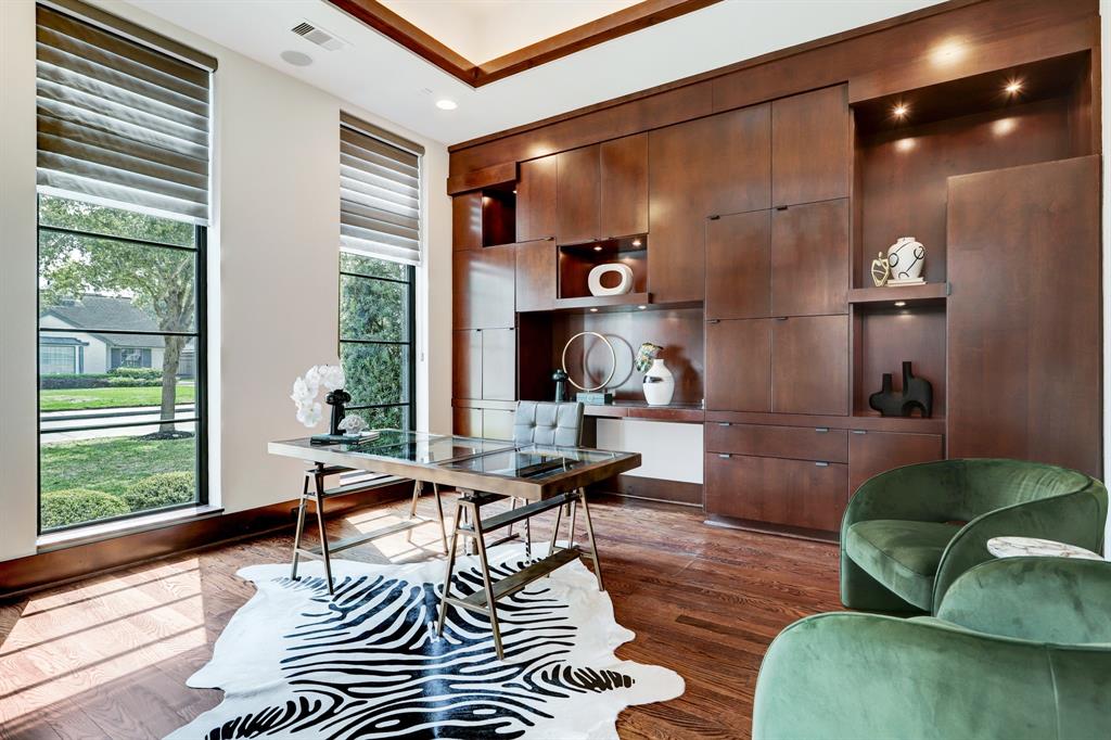 6230 Terwilliger Way