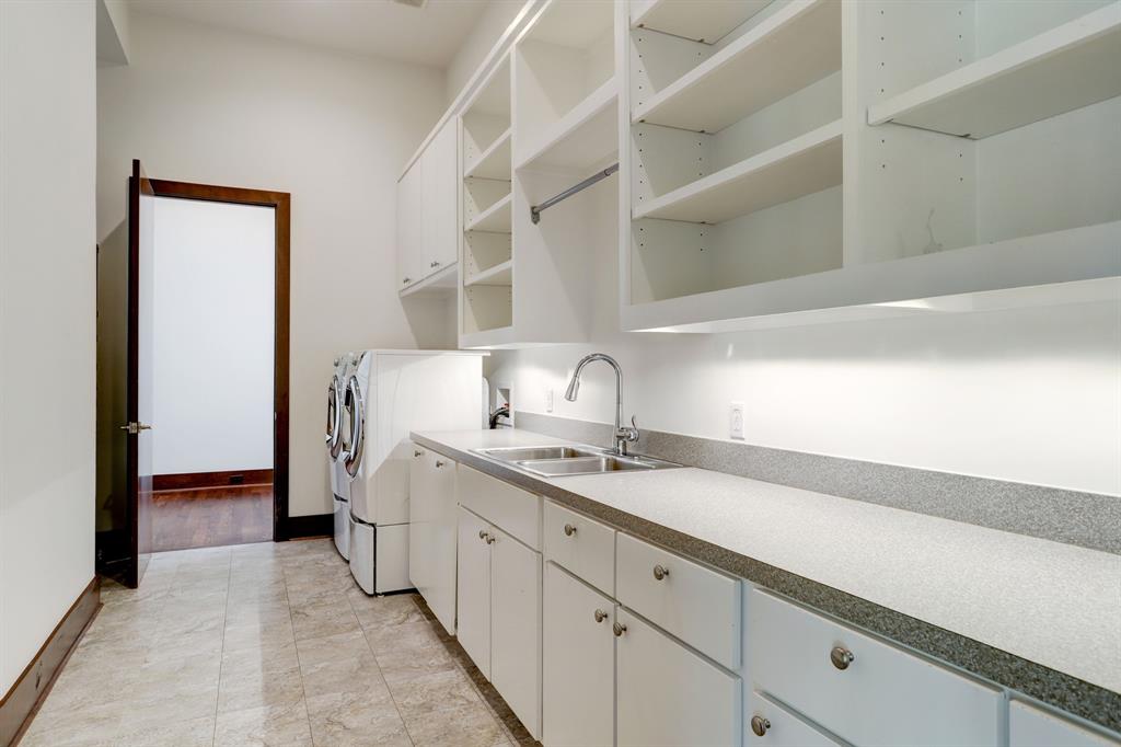 6230 Terwilliger Way