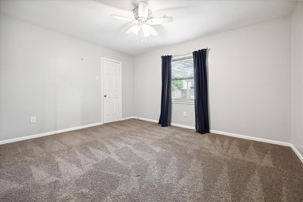10602 Meadow Lake Lane