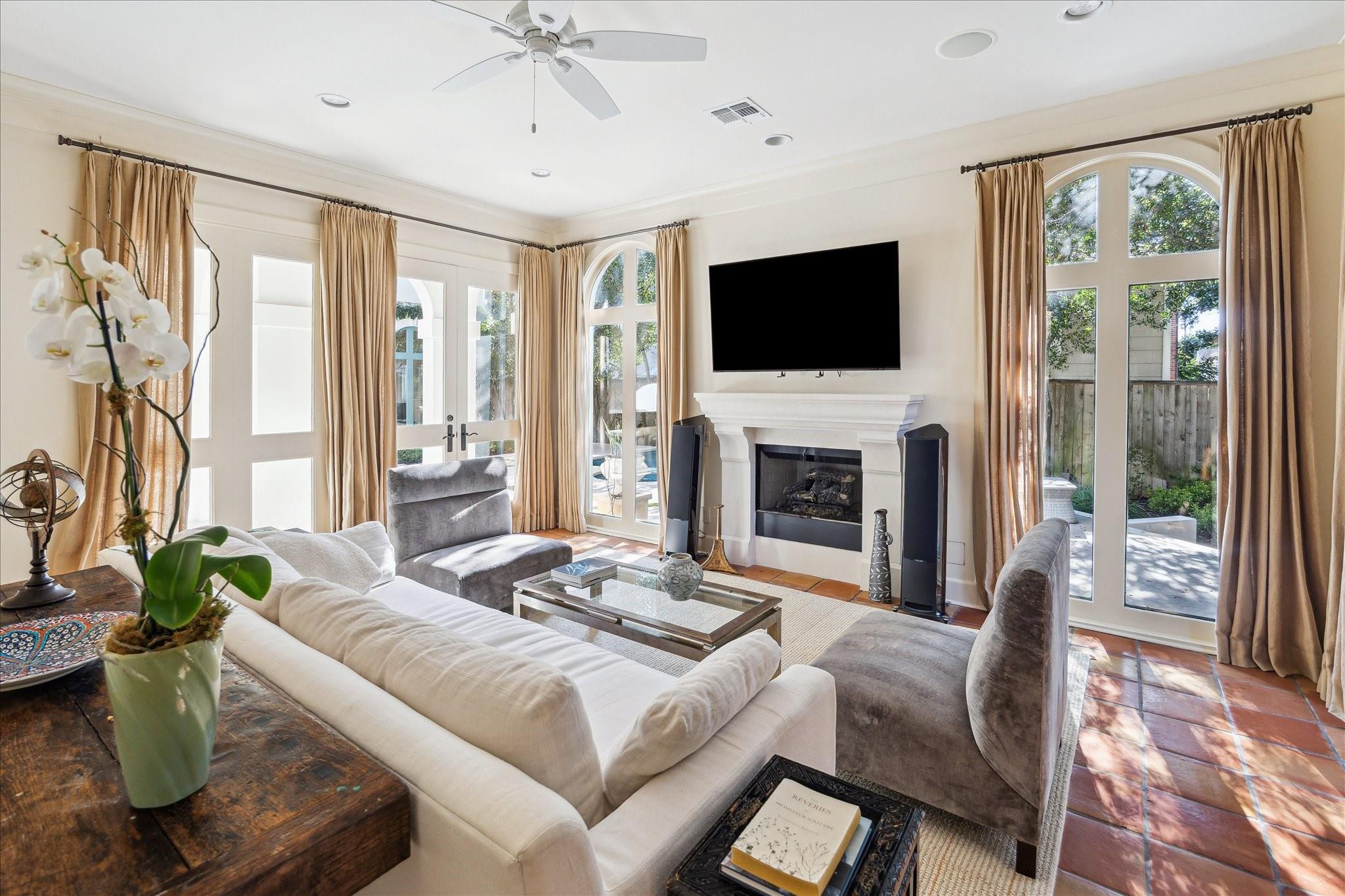 1804 Bolsover Street