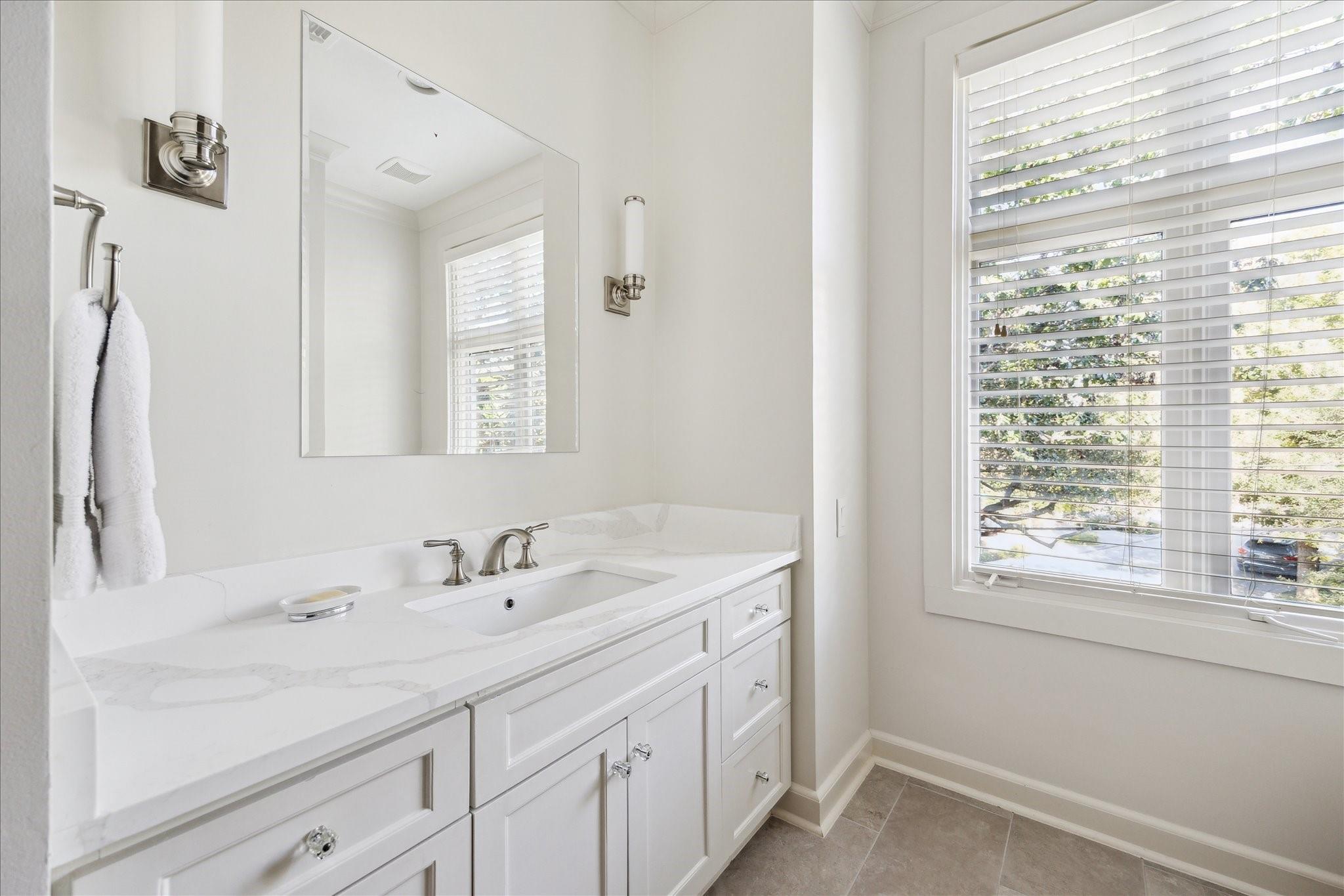 1804 Bolsover Street