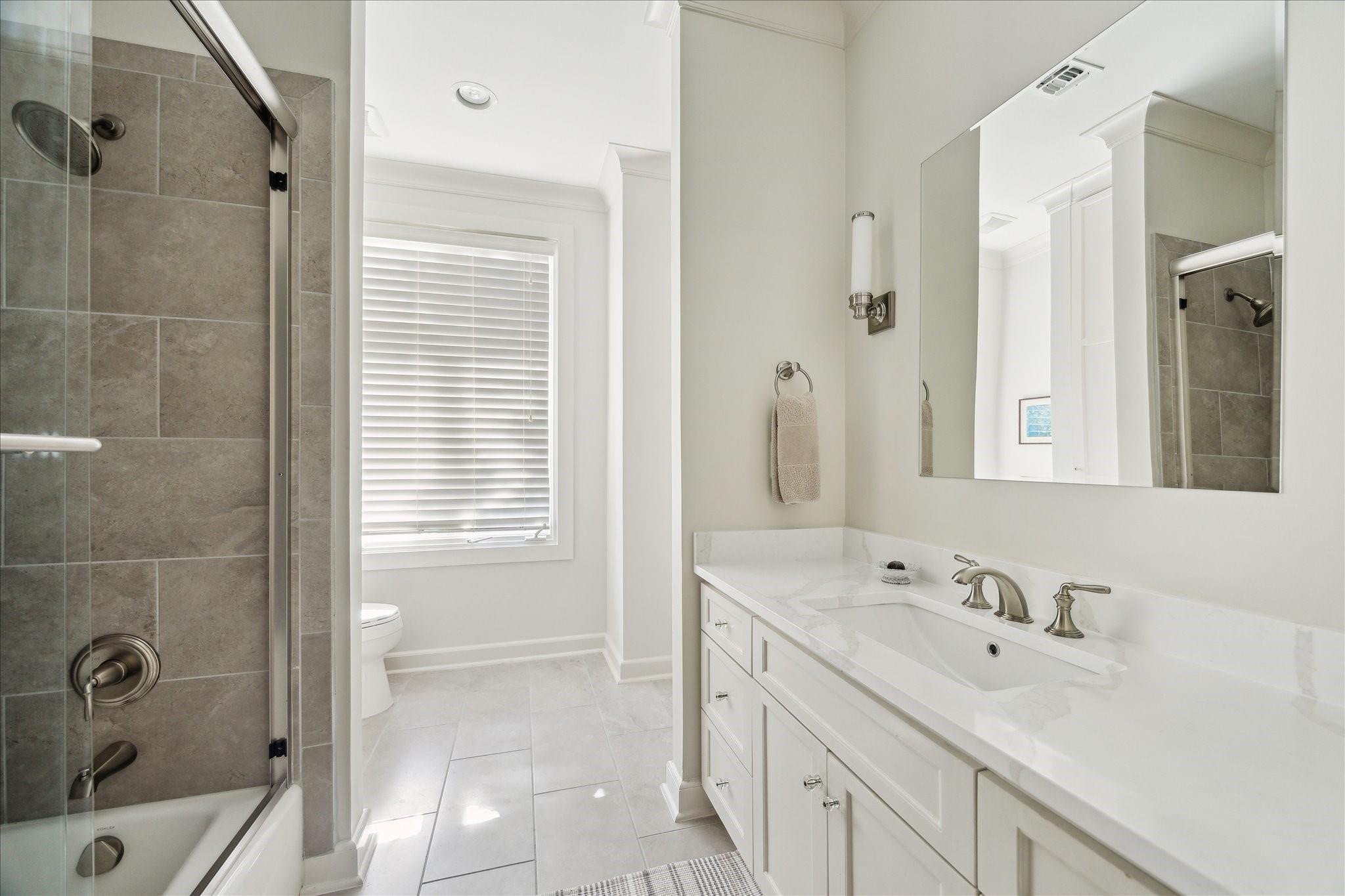 1804 Bolsover Street