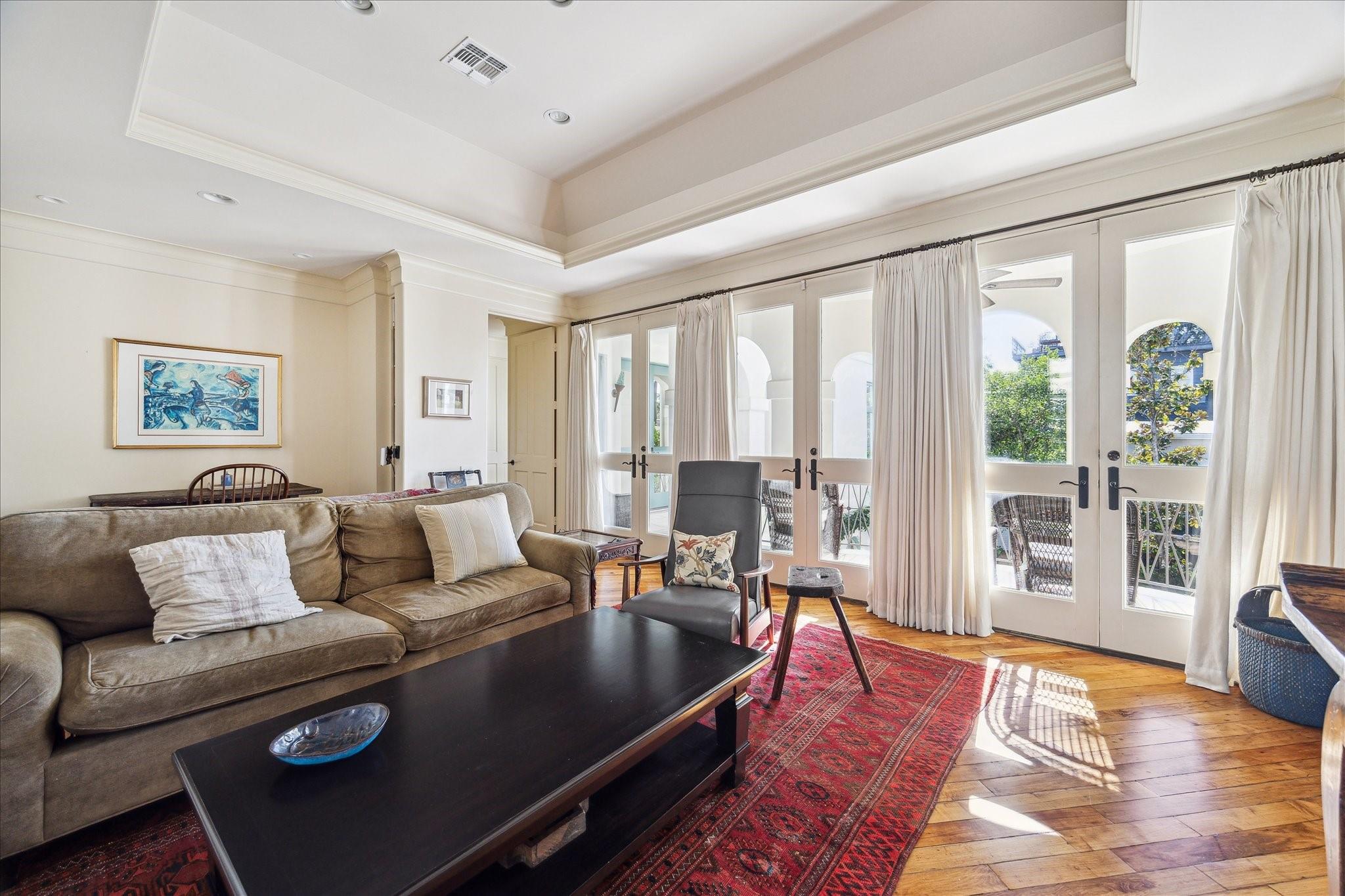 1804 Bolsover Street