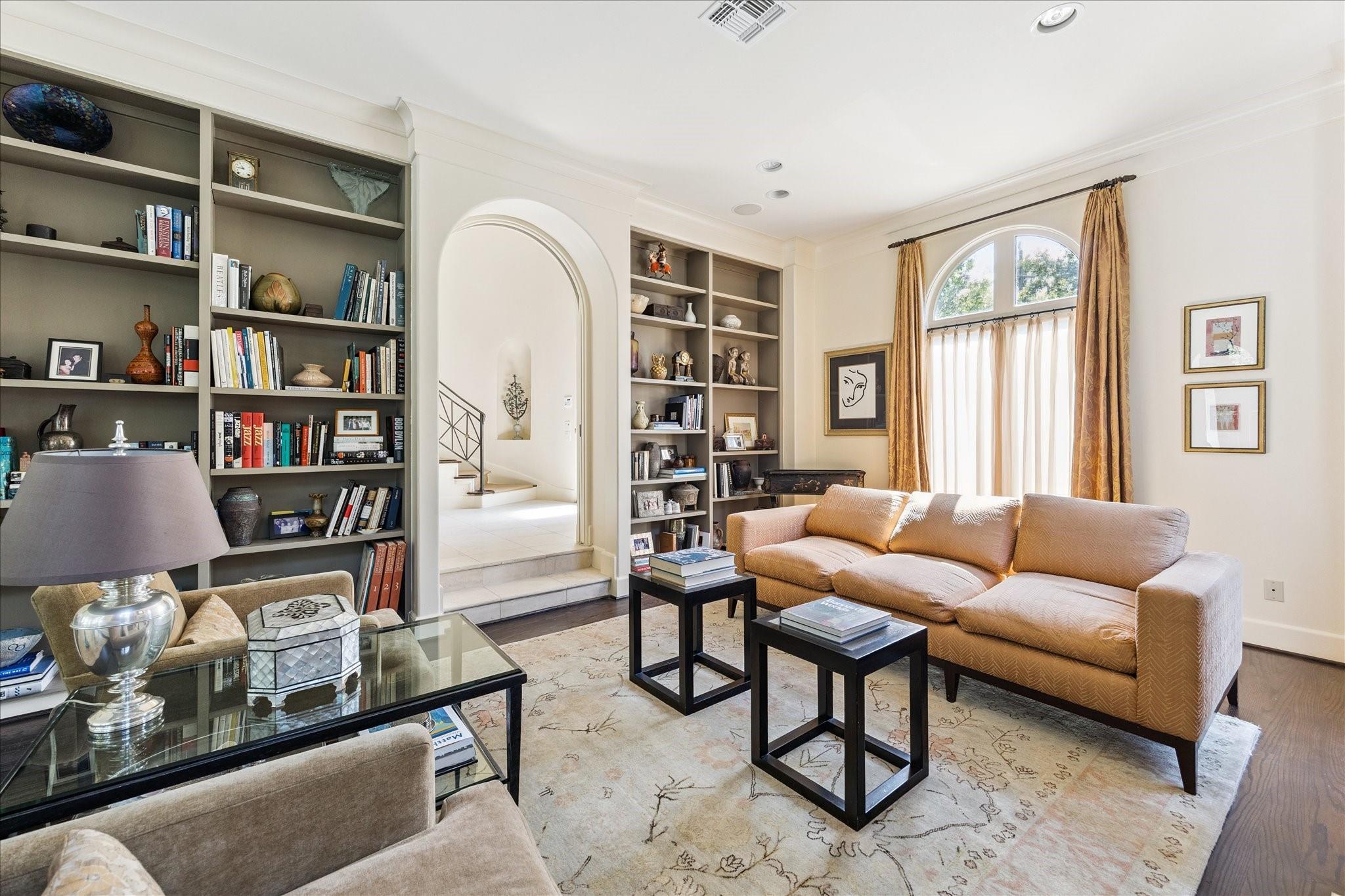 1804 Bolsover Street