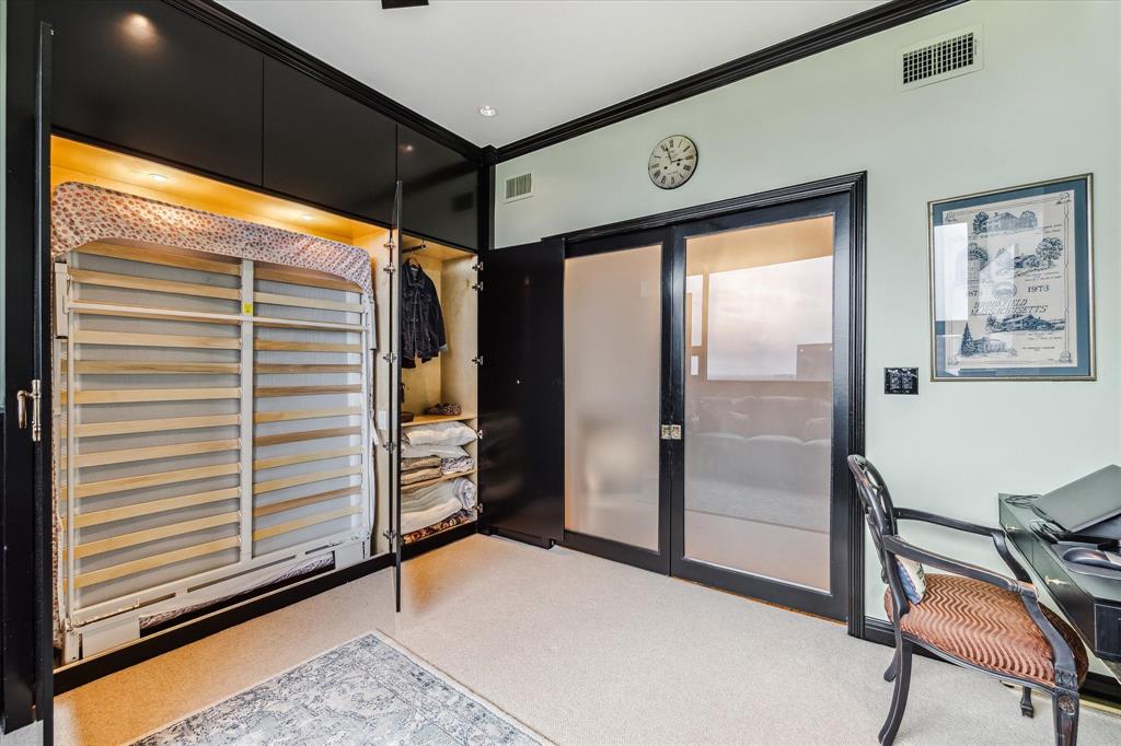 1111 Hermann Drive # 21E