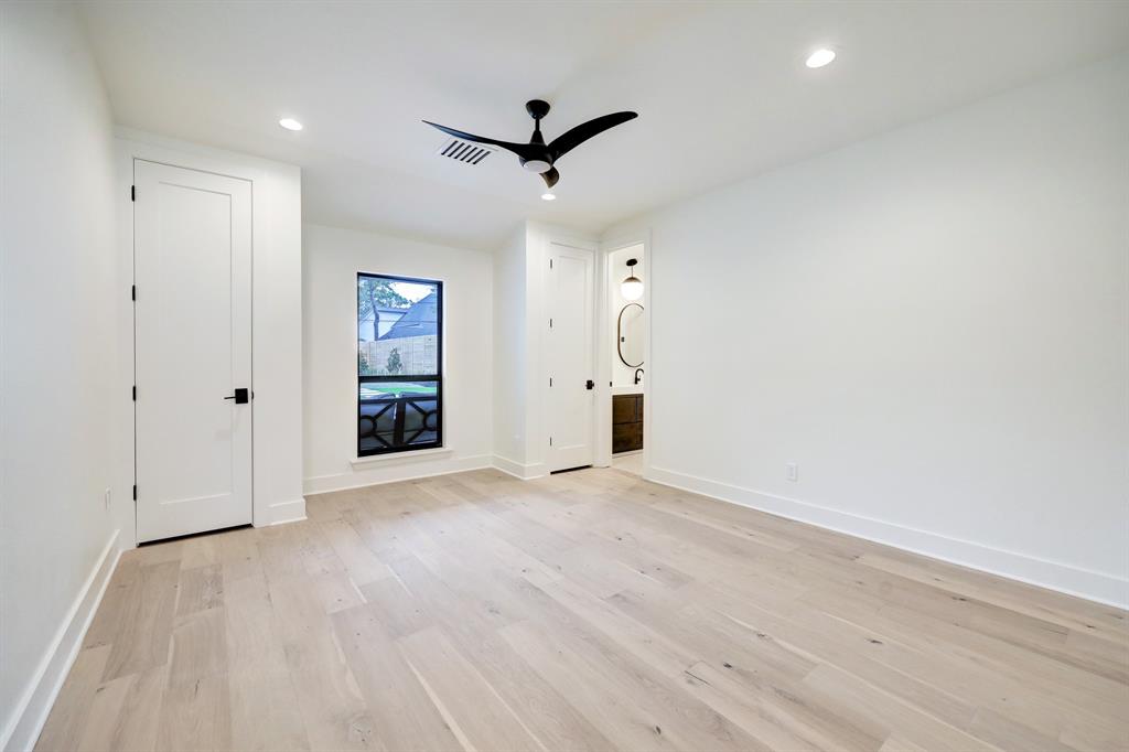 12518 Old Oaks Drive